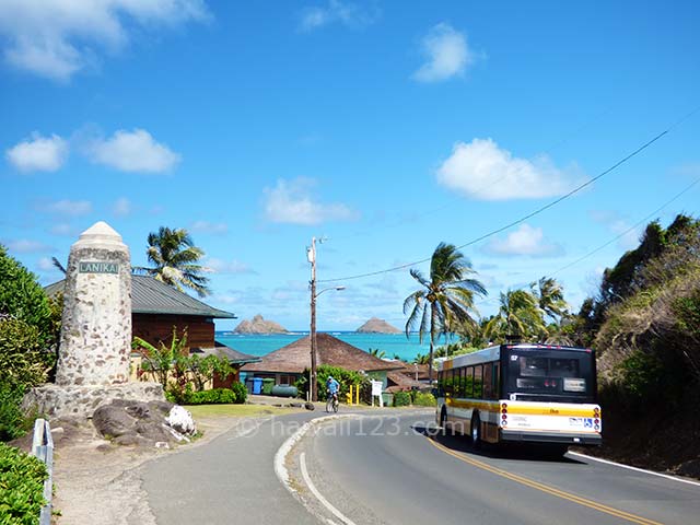 ラニカイの入口から見たモクルア島