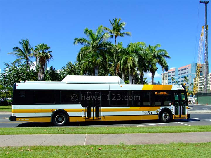 ハワイ・オアフ島のザ・バス