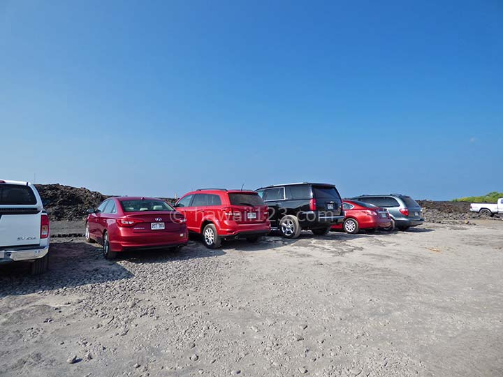 ケカハカイビーチパークの駐車場