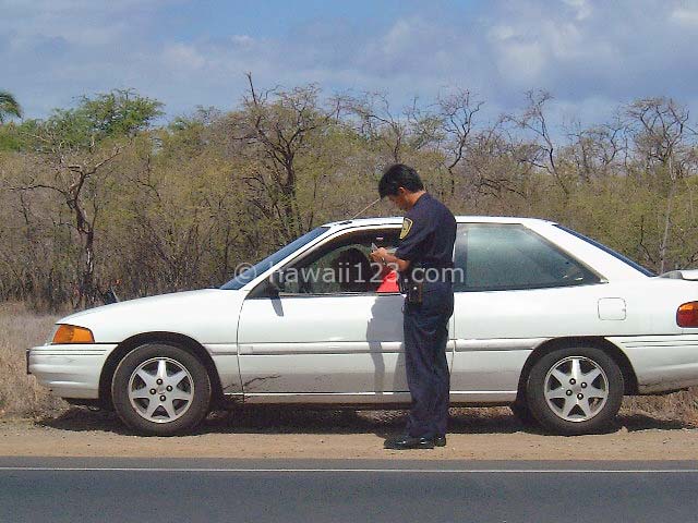 スピード違反でパトカーに捕まったところ