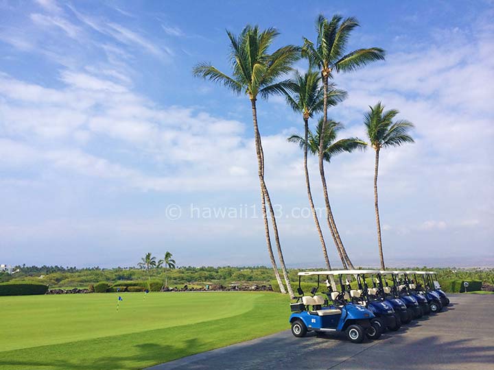 ハワイのゴルフ場の乗用カート