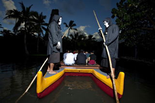 �z�[���e�b�h�E���O�[���E�J�k�[���C�h