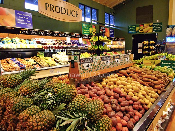 ハワイのスーパーマーケットの店内風景